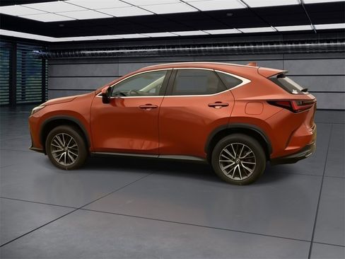 Used 2024 Lexus NX 350 350h Base w/ NX 350th Ultra Luxury Package image 2