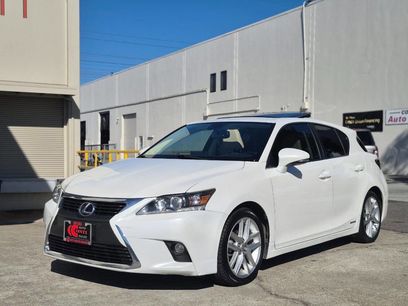 Used 2017 Lexus CT 200h w/ Navigation System Package