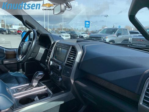 Used 2018 Ford F150 Limited image 13