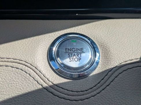 Used 2023 Lincoln Navigator Reserve AWD/4WD image 31