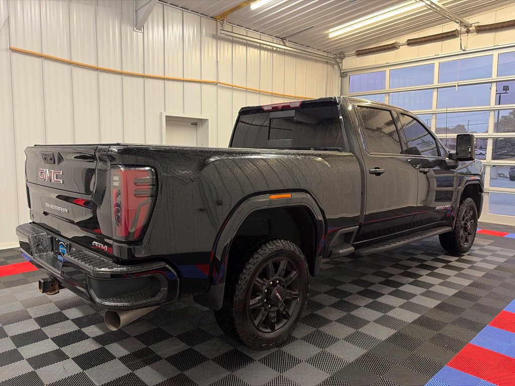 Used 2024 GMC Sierra 2500 AT4 w/ AT4 Preferred Package AWD/4WD image 4