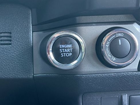 Used 2023 Toyota Tacoma TRD Sport AWD/4WD image 30