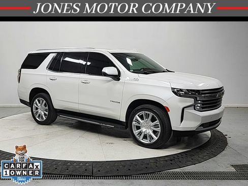 Used 2021 Chevrolet Tahoe High Country RWD image 1