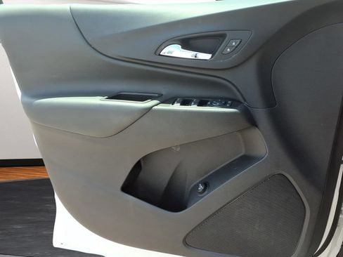 Certified 2024 Chevrolet Equinox LT w/ LPO, Floor Liner Package FWD image 16