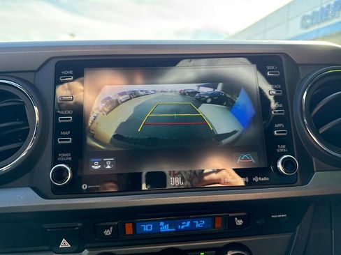 Used 2022 Toyota Tacoma TRD Sport image 24