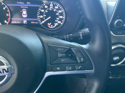 Used 2020 Nissan Sentra SV w/ Trunk Package FWD image 11