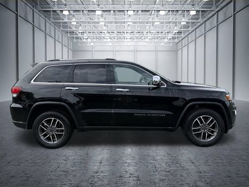 Used 2021 Jeep Grand Cherokee Limited w/ Luxury Group II AWD/4WD image 25