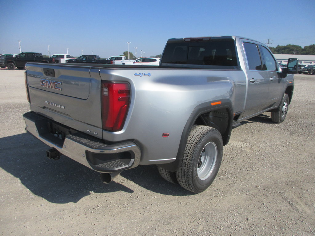 New 2026 GMC Sierra 3500 SLE w/ SLE Value Package AWD/4WD image 5