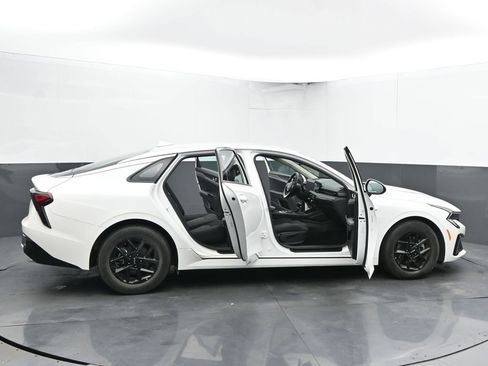 Used 2025 Kia K5 LXS image 76