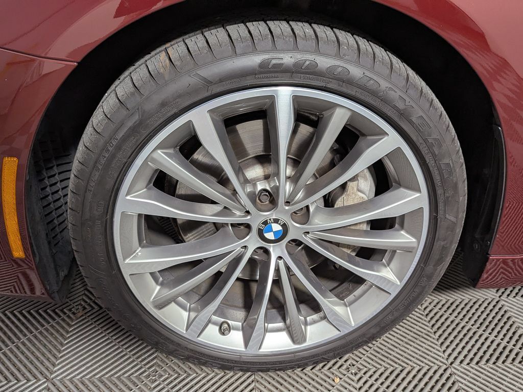 Certified 2023 BMW 530i xDrive w/ Premium Package AWD/4WD image 50