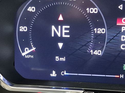 New 2026 GMC Sierra 2500 SLT image 12