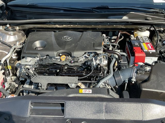 Used 2024 Toyota Camry SE FWD image 12