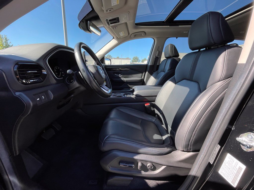 Certified 2025 Honda Pilot Touring image 26
