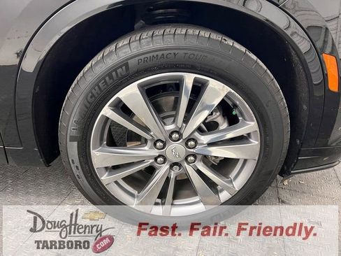 Used 2025 Cadillac XT6 Premium Luxury image 19