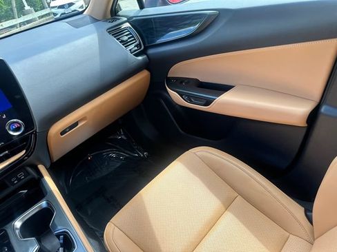 Used 2024 Lexus NX 350h AWD image 21