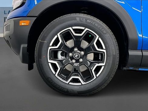 New 2025 Ford Bronco Sport Outer Banks w/ Outer Banks Tech Package+ image 13