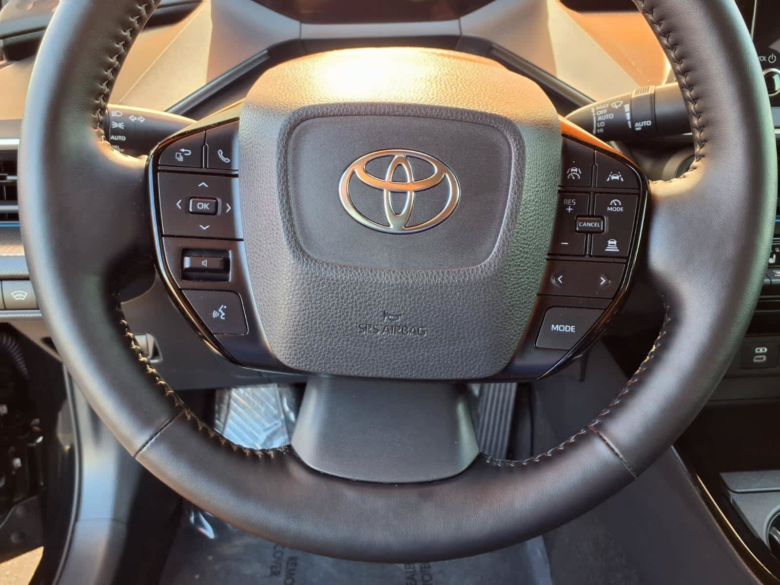 Certified 2026 Toyota Prius XLE FWD image 19