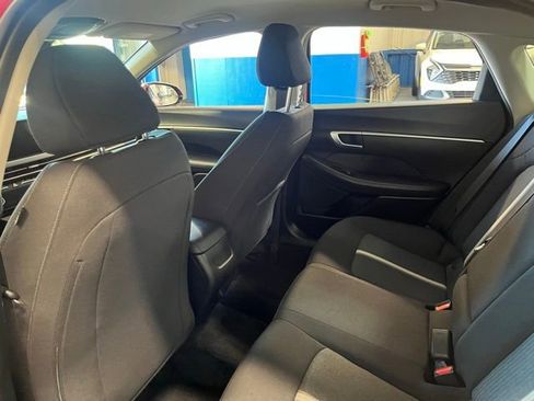 Used 2024 Hyundai Sonata SEL FWD image 18