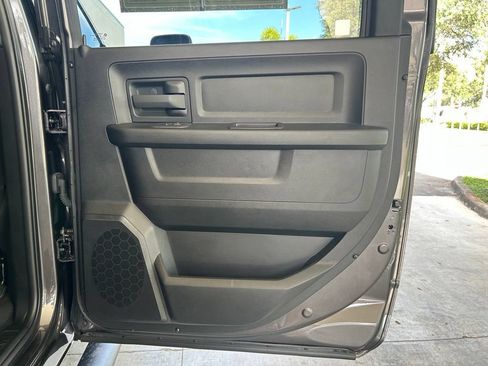 Used 2025 RAM 3500 Tradesman AWD/4WD image 32