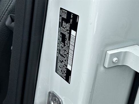 Certified 2021 Volvo XC90 T8 Inscription Expression w/ Protection Package Premier image 34