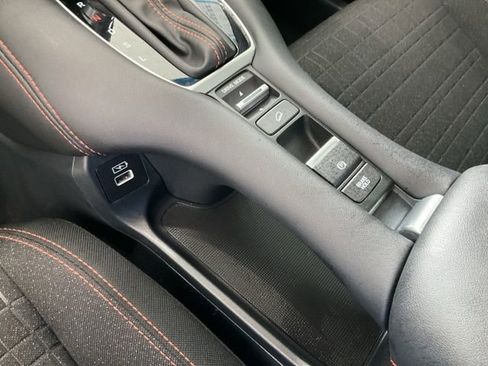 Certified 2023 Honda HR-V Sport image 12