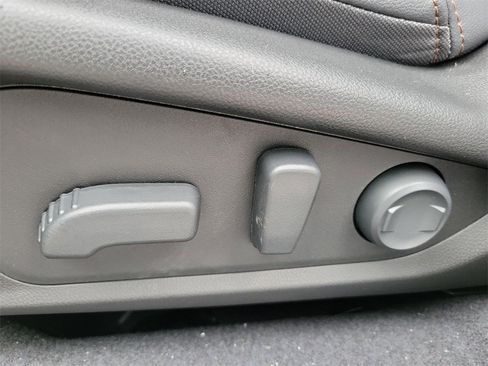 New 2025 Subaru Forester Touring image 17