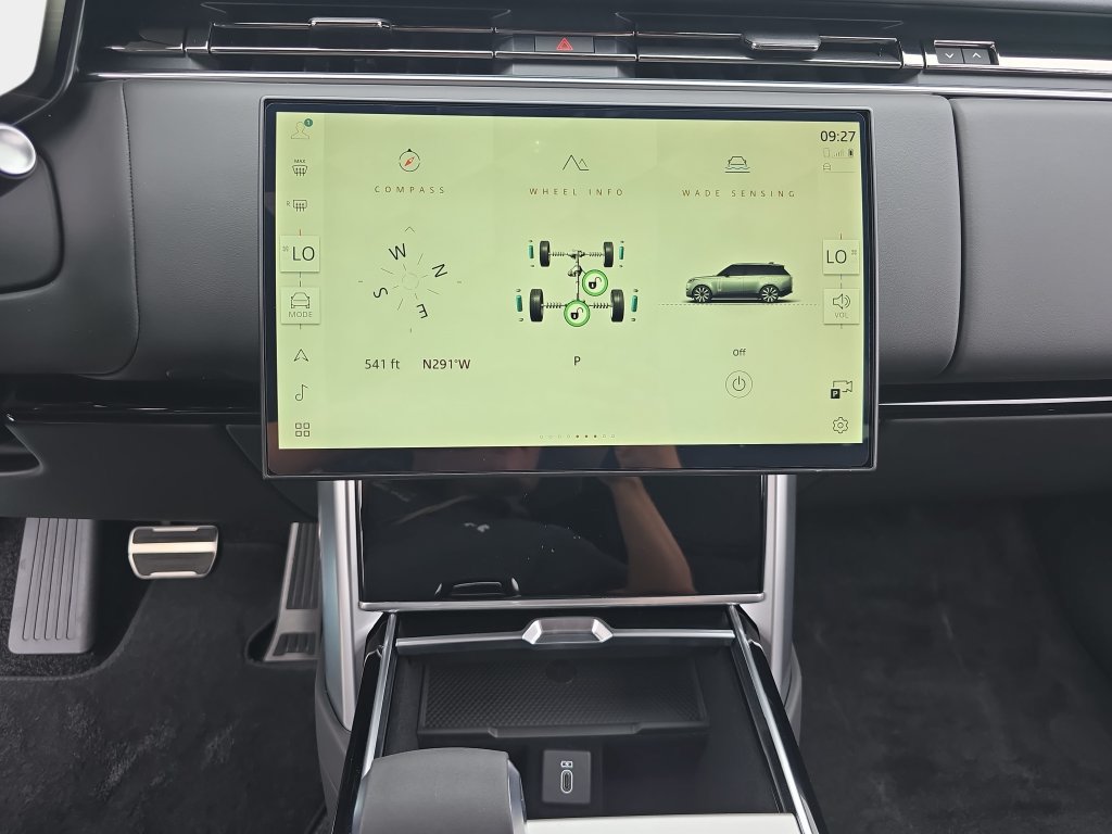 New 2026 Land Rover Range Rover SE AWD/4WD image 22