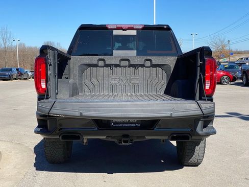 Used 2021 GMC Sierra 1500 AT4 w/ AT4 Premium Package image 7