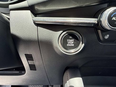 Certified 2025 MAZDA MAZDA3 2.5 Turbo Sedan w/Premium Plus image 39