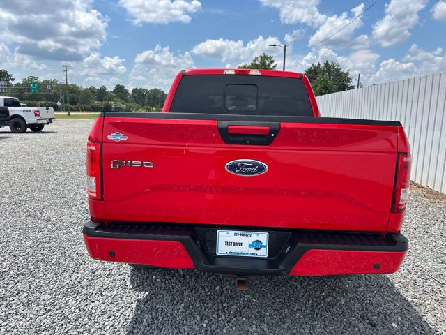 Used 2017 Ford F150 XLT w/ Equipment Group 302A Luxury AWD/4WD image 4