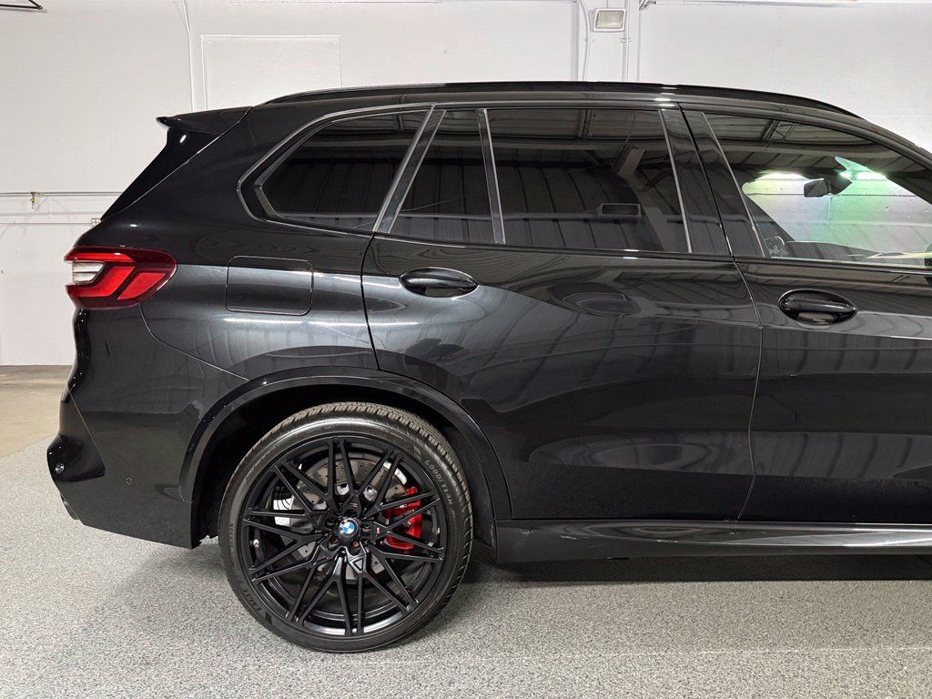 Used 2021 BMW X5 M w/ Competition Package AWD/4WD image 7