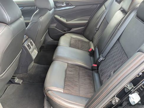 Used 2021 Nissan Maxima SR w/ Sport Mat Group image 27
