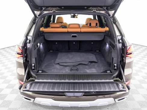 Certified 2025 BMW X5 xDrive40i w/ Premium Package image 32