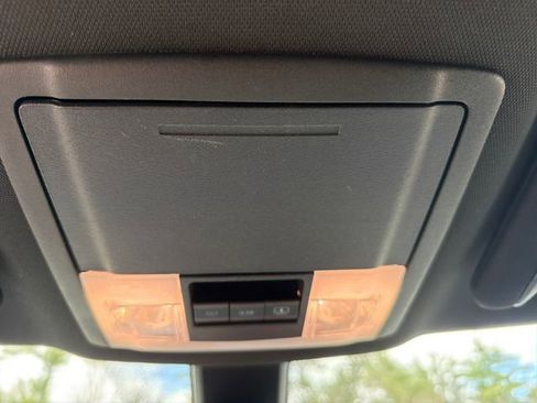 Used 2018 Ford Explorer Sport w/ Equipment Group 401A AWD/4WD image 17