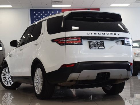 Used 2017 Land Rover Discovery HSE AWD/4WD image 5