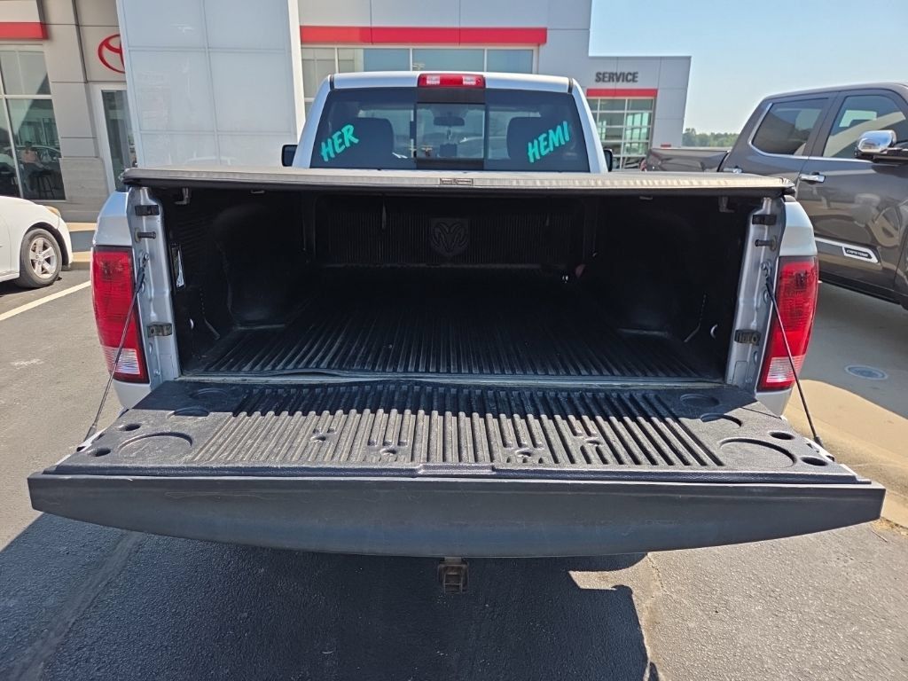 Used 2014 RAM 1500 Express RWD image 6