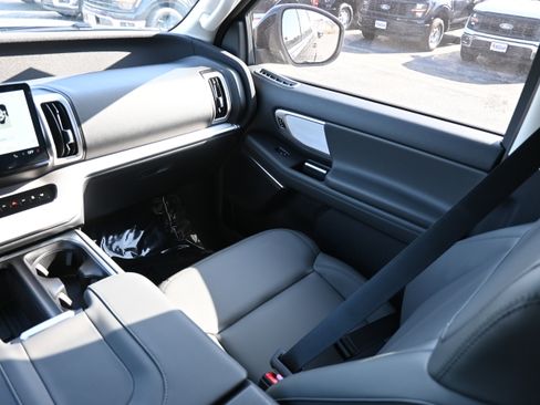 New 2026 Ford Expedition Max Active image 33