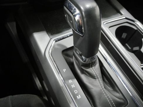 Used 2020 Ford F150 XLT w/ Equipment Group 302A Luxury AWD/4WD image 21