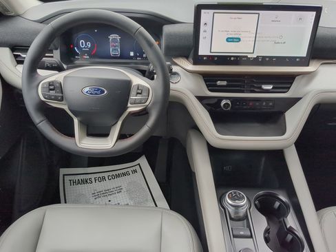 New 2026 Ford Explorer Active image 47