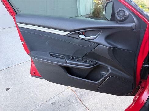 Used 2016 Honda Civic EX-T image 29