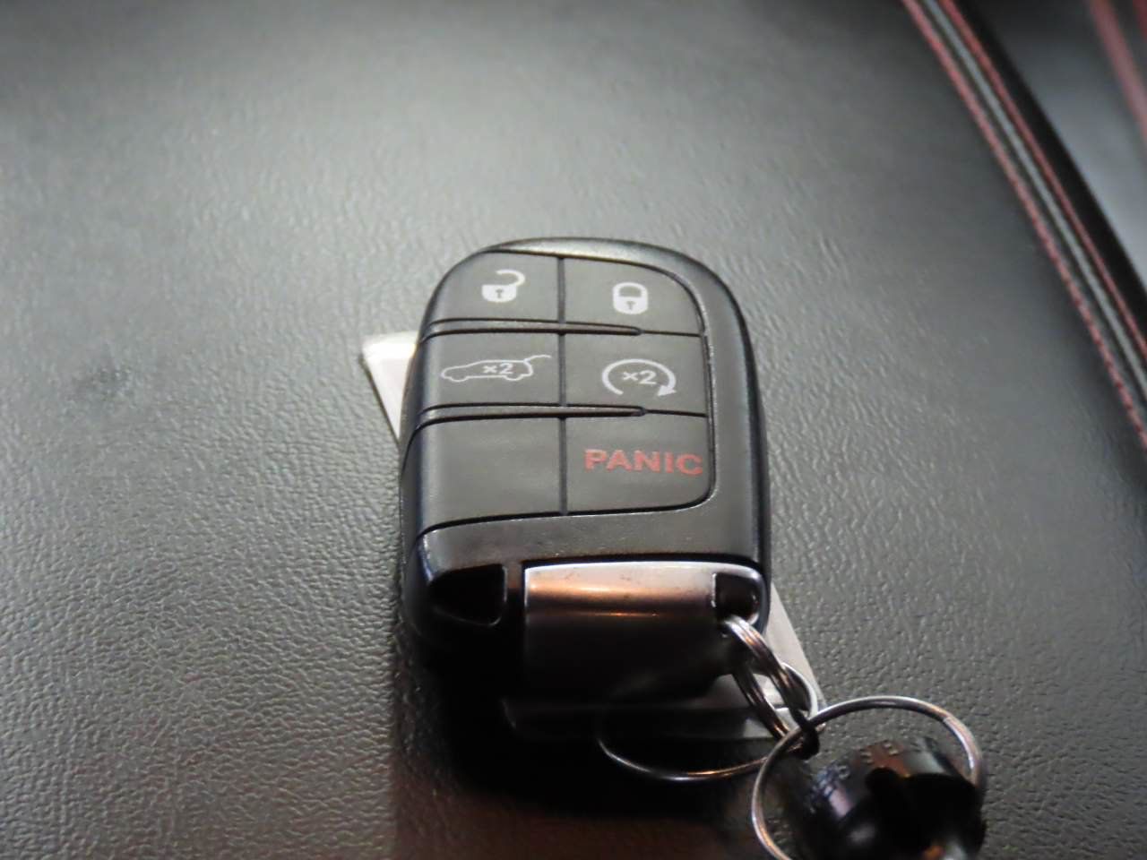 Used 2025 Dodge Durango GT AWD/4WD image 20