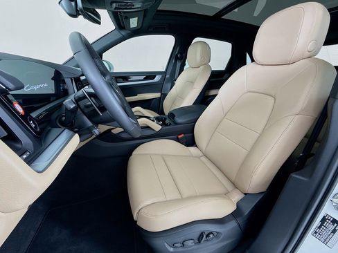 New 2026 Porsche Cayenne AWD/4WD image 5