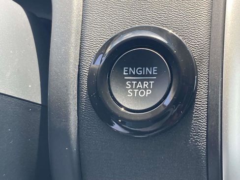Used 2025 Ford Expedition Active RWD image 29