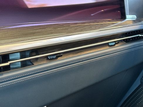 Used 2025 Cadillac Escalade IQ Sport 2 image 27