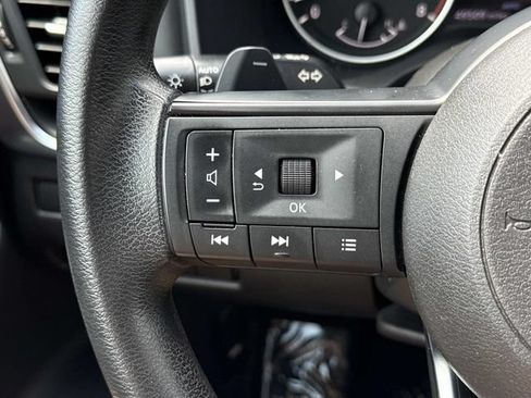 Used 2023 Nissan Rogue S AWD/4WD image 24