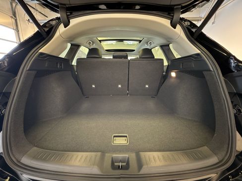 New 2025 INFINITI QX50 Luxe image 23