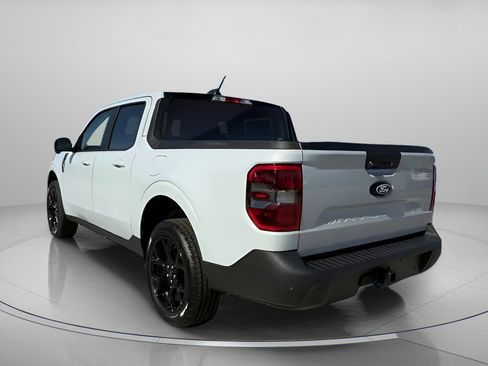New 2026 Ford Maverick Lariat w/ Black Appearance Package image 25