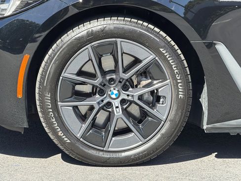 Used 2025 BMW i4 eDrive40 w/ M Sport Package RWD image 37