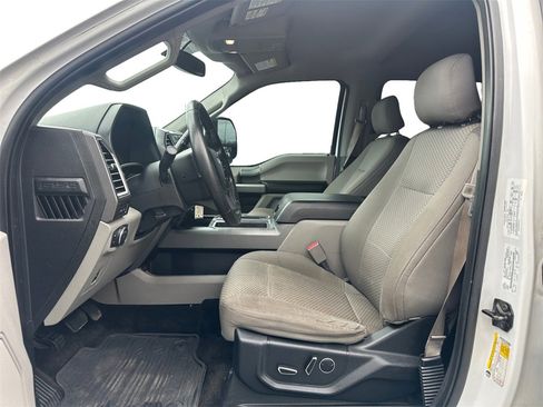 Used 2015 Ford F150 XLT w/ Equipment Group 302A Luxury image 10