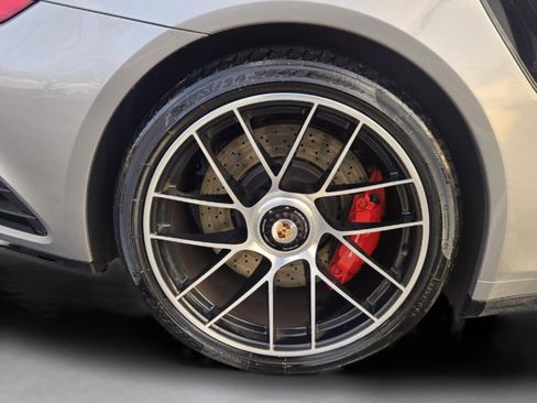 Used 2019 Porsche 911 Turbo image 15